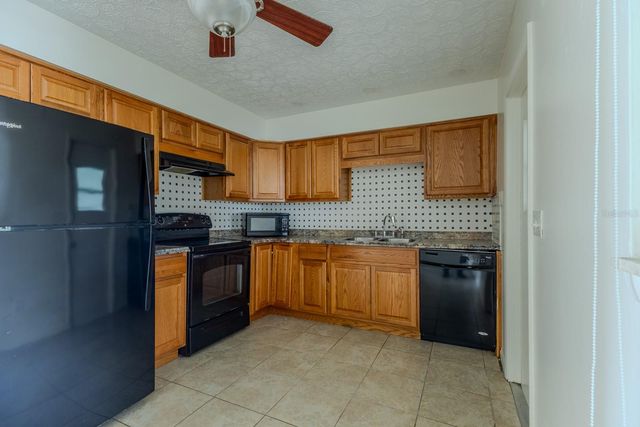 212 TENNEESSEE AVENUE, St Cloud, FL 34769