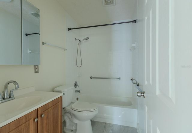 212 TENNEESSEE AVENUE, St Cloud, FL 34769