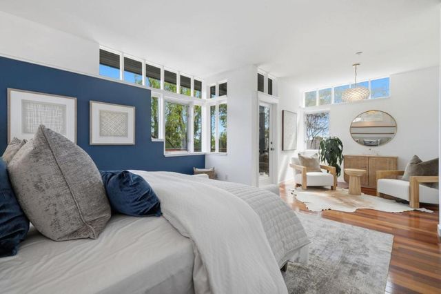 527 Lake Boulevard, Redwood City, CA 94062