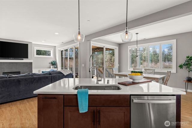 23240 46th Avenue E, Spanaway, WA 98387