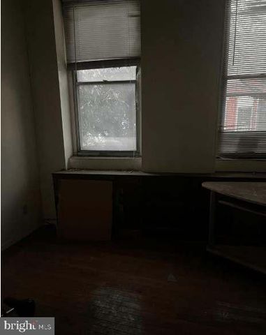 1110 S 7TH ST, Philadelphia, PA 19147