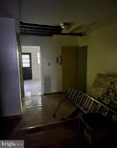 1110 S 7TH ST, Philadelphia, PA 19147