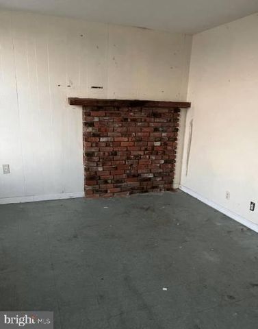 1110 S 7TH ST, Philadelphia, PA 19147