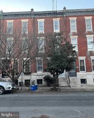 1110 S 7TH ST, Philadelphia, PA 19147