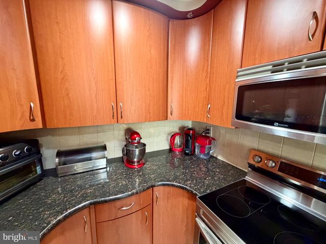 2703 STERLING RD, Yardley, PA 19067