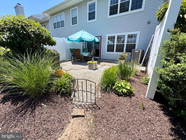 2703 STERLING RD, Yardley, PA 19067
