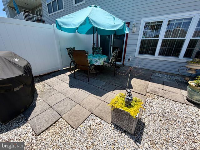 2703 STERLING RD, Yardley, PA 19067