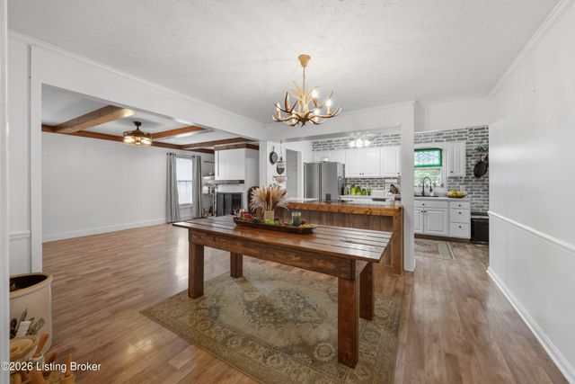 349 Tophill Dr, Shelbyville, KY 40065