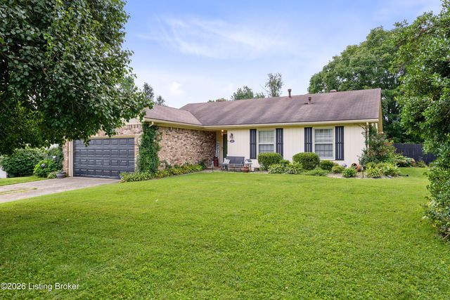 349 Tophill Dr, Shelbyville, KY 40065