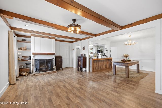 349 Tophill Dr, Shelbyville, KY 40065