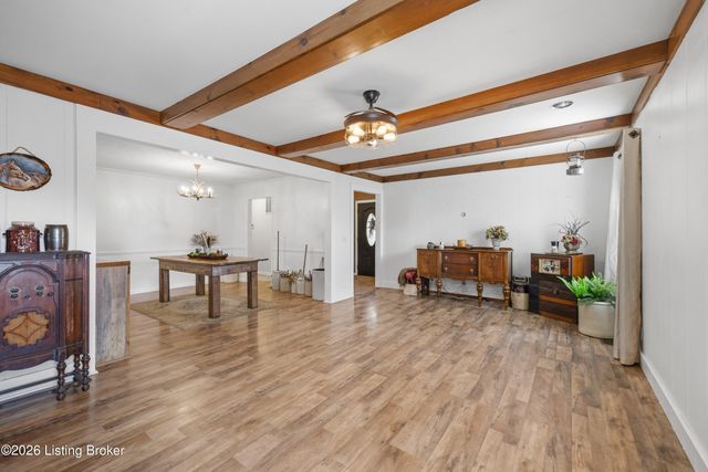 349 Tophill Dr, Shelbyville, KY 40065