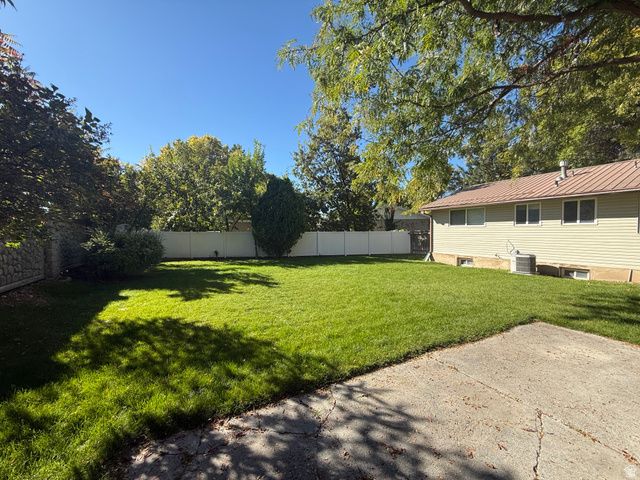 600 MAPLE DR, Smithfield, UT 84335