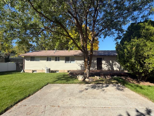 600 MAPLE DR, Smithfield, UT 84335