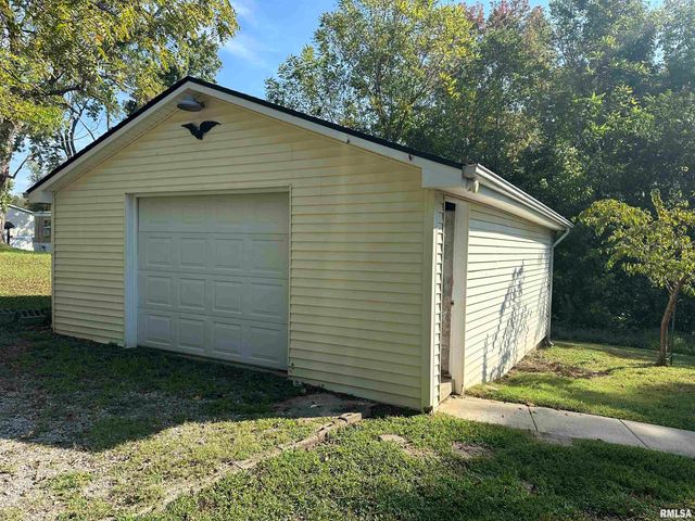 338 WARREN Road, Carbondale, IL 62901