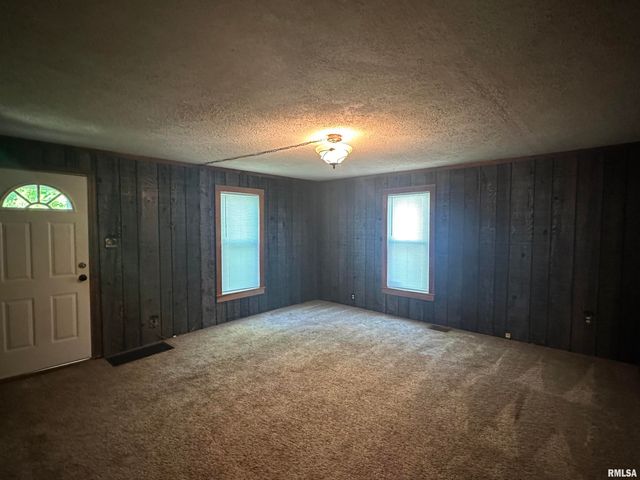 338 WARREN Road, Carbondale, IL 62901