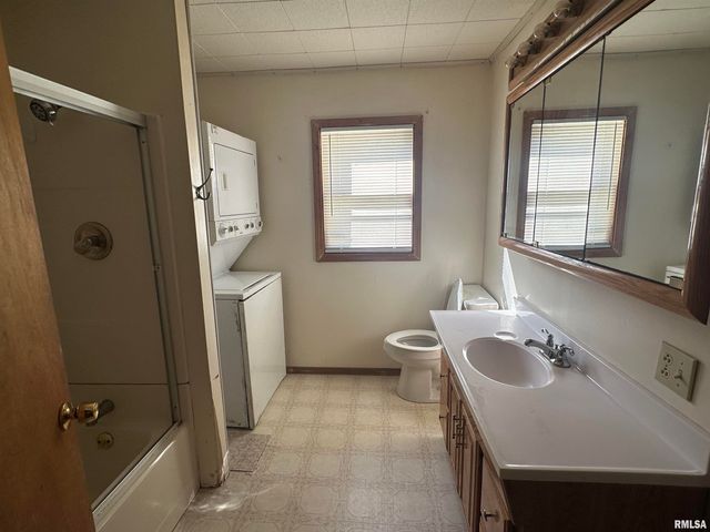 338 WARREN Road, Carbondale, IL 62901