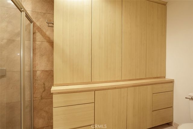 1880 Veteran Avenue, Los Angeles, CA 90025