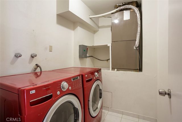 1880 Veteran Avenue, Los Angeles, CA 90025