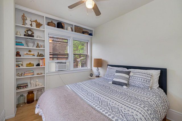 2537 N Downer AVENUE #15, Milwaukee, WI 53211