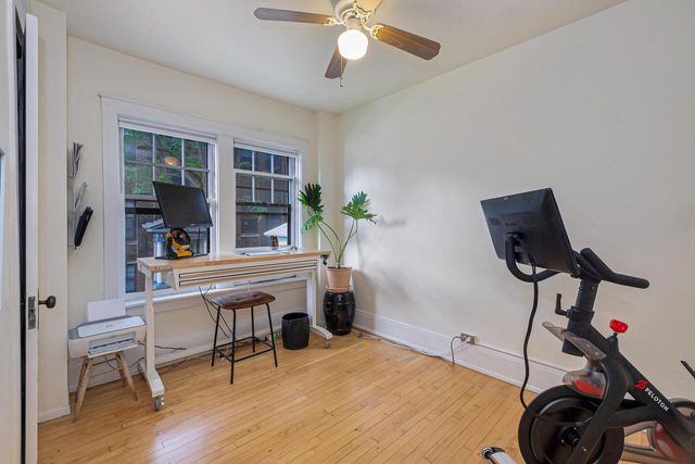 2537 N Downer AVENUE #15, Milwaukee, WI 53211