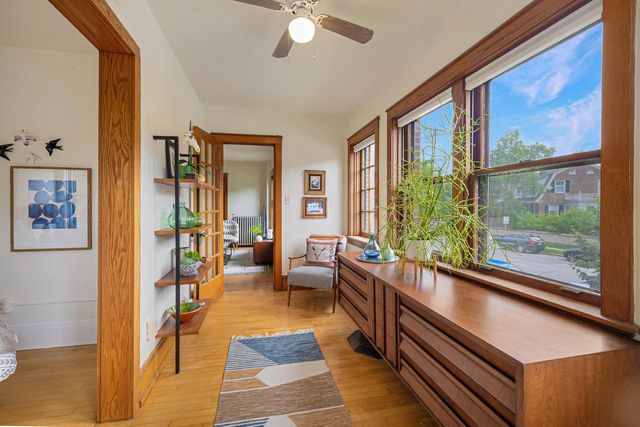 2537 N Downer AVENUE #15, Milwaukee, WI 53211