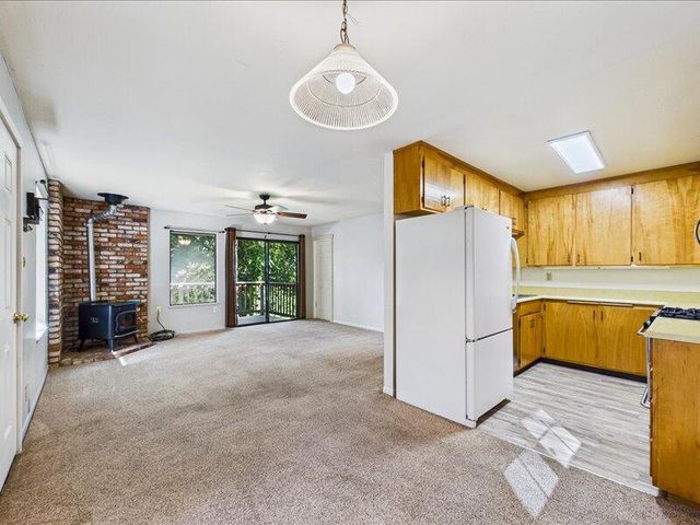 217 Blue Rock Road, Garberville, CA 95542