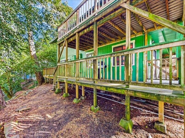 217 Blue Rock Road, Garberville, CA 95542