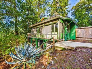 217 Blue Rock Road, Garberville, CA 95542