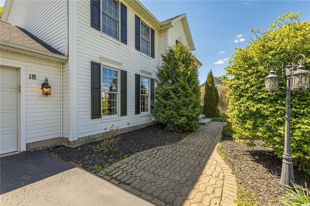 18 Stanford, Perinton, NY 14450