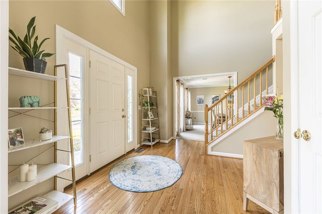 18 Stanford, Perinton, NY 14450