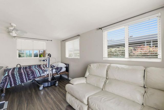 2250 N Broadway SPC 80, Escondido, CA 92026