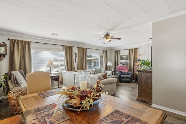 2250 N Broadway SPC 80, Escondido, CA 92026