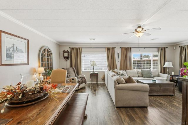 2250 N Broadway SPC 80, Escondido, CA 92026