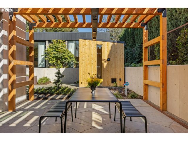 3126 Se 36TH Ave, Portland, OR 97202