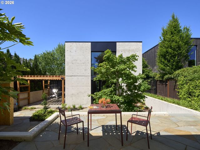 3126 Se 36TH Ave, Portland, OR 97202
