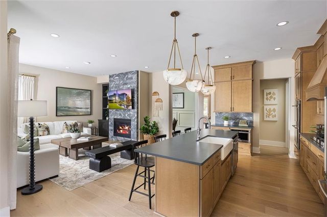 214 Mooney Road, Woodstock, GA 30188