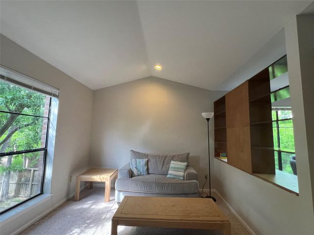 7901 Cambridge Street 22, Houston, TX 77054