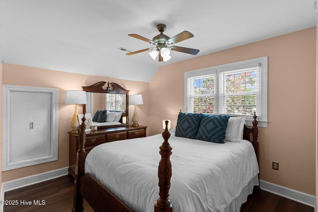 15 Saint Marys Place, Wilmington, NC 28403