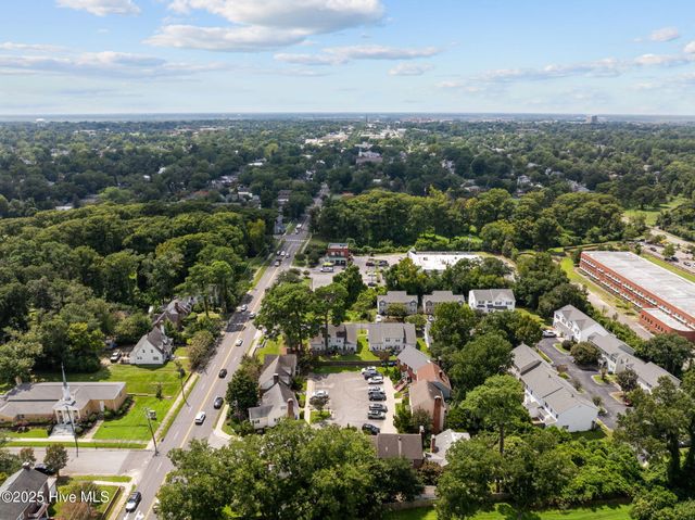 15 Saint Marys Place, Wilmington, NC 28403