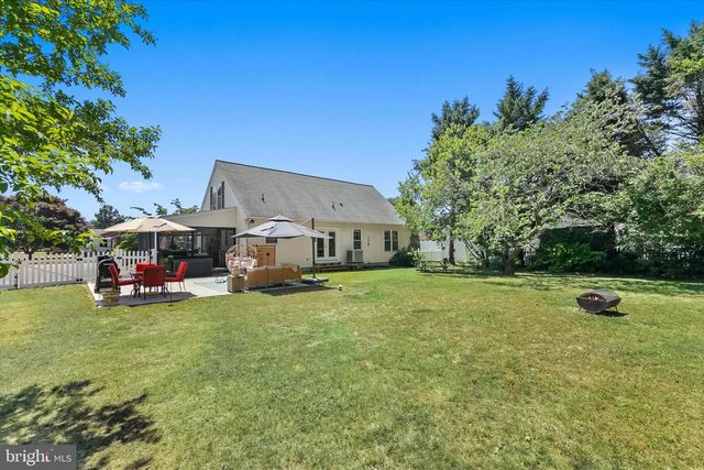 19 APACHE AVE, Millsboro, DE 19966