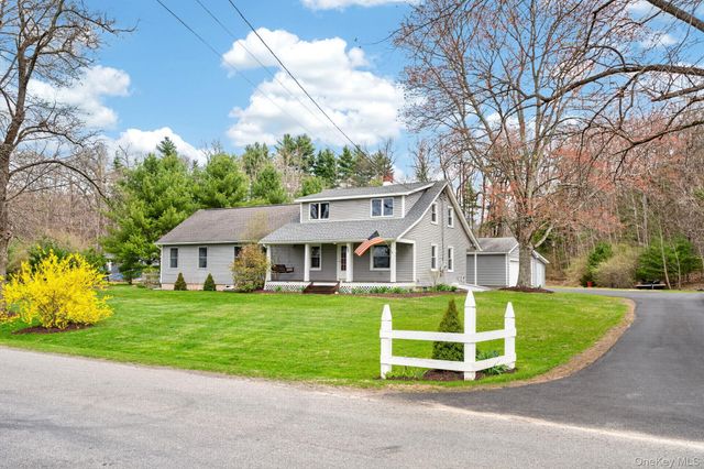 60 Airport Road, Accord, NY 12404