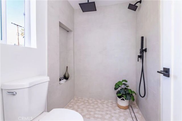 16235 Plummer, North Hills, CA 91343
