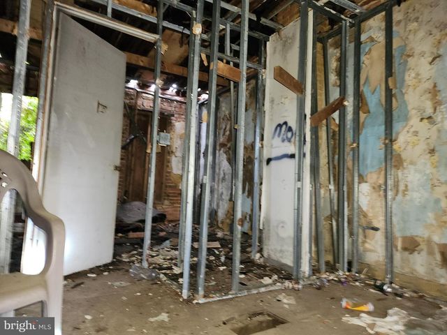 1926 SHERWOOD AVE, Baltimore, MD 21218