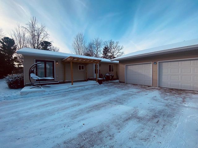 920 FOREST LAKE DRIVE, Plover, WI 54467