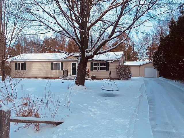 920 FOREST LAKE DRIVE, Plover, WI 54467