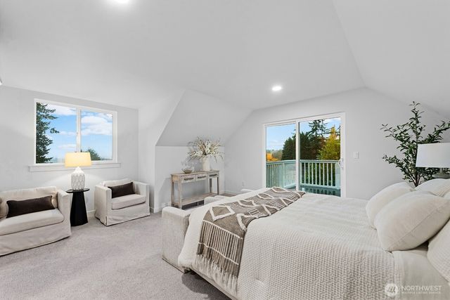 10813 24th Avenue NE, Seattle, WA 98125