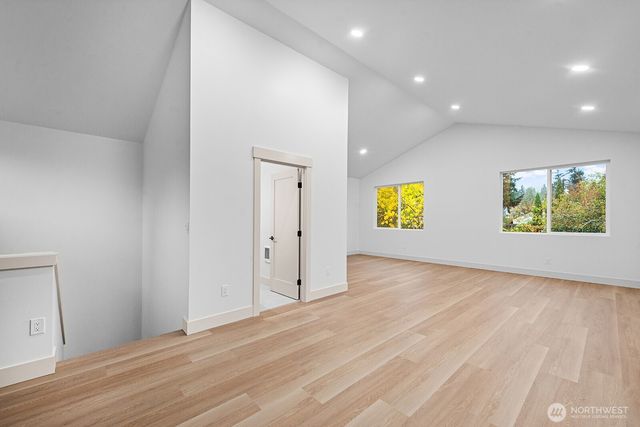 10813 24th Avenue NE, Seattle, WA 98125