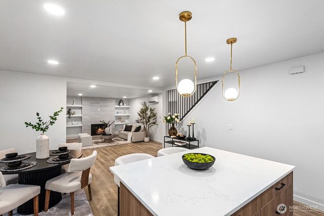 10813 24th Avenue NE, Seattle, WA 98125