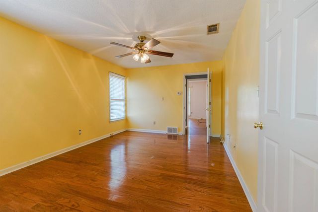 4935 WOODBERRY CV, Memphis, TN 38141