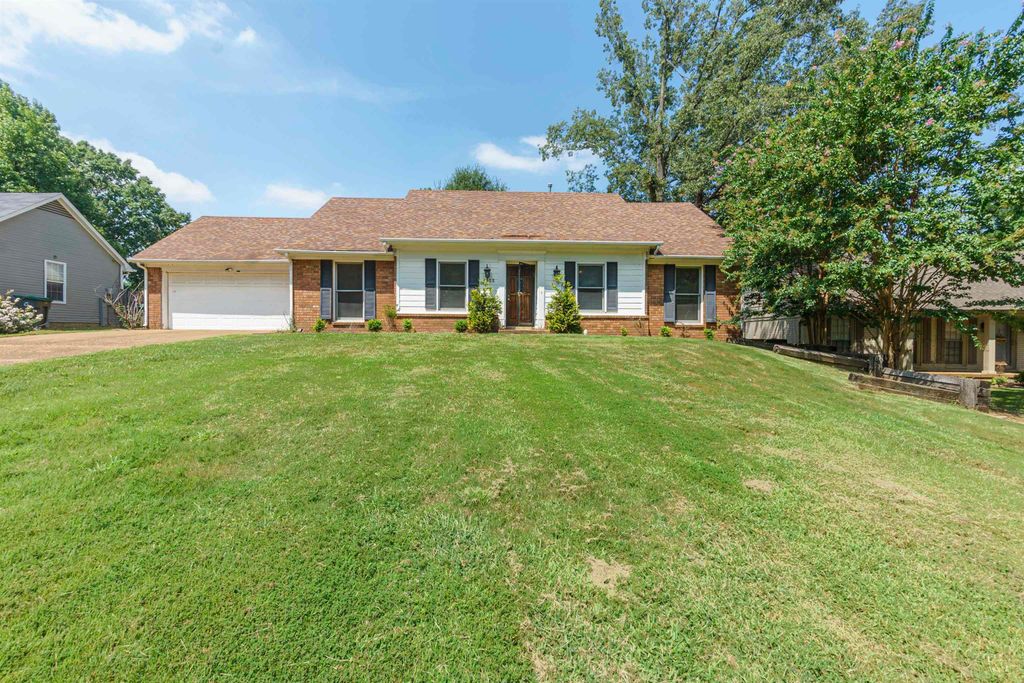 4935 WOODBERRY CV, Memphis, TN 38141